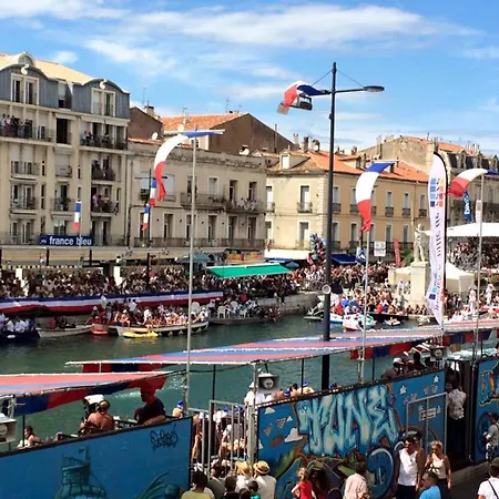 2p Cabine, Face Plage, Clim, Parking Privatif - Fr-1-338-609 Apartment Sete