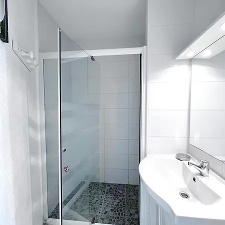 2p Cabine, Face Plage, Clim, Parking Privatif - Fr-1-338-609 Apartamento *